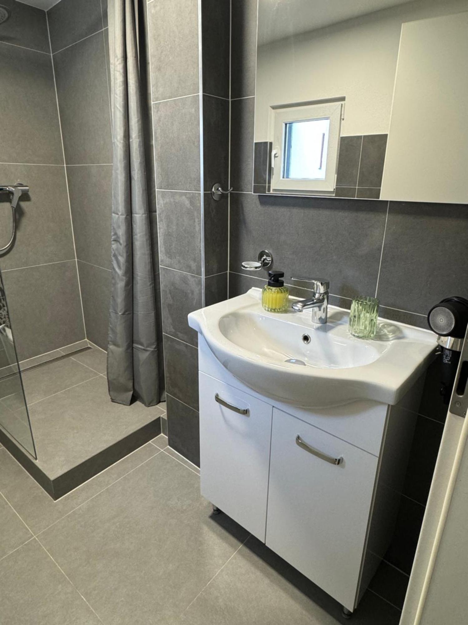 Stadtzauber Apartments Бад Нойенар-Арвайлер Екстериор снимка