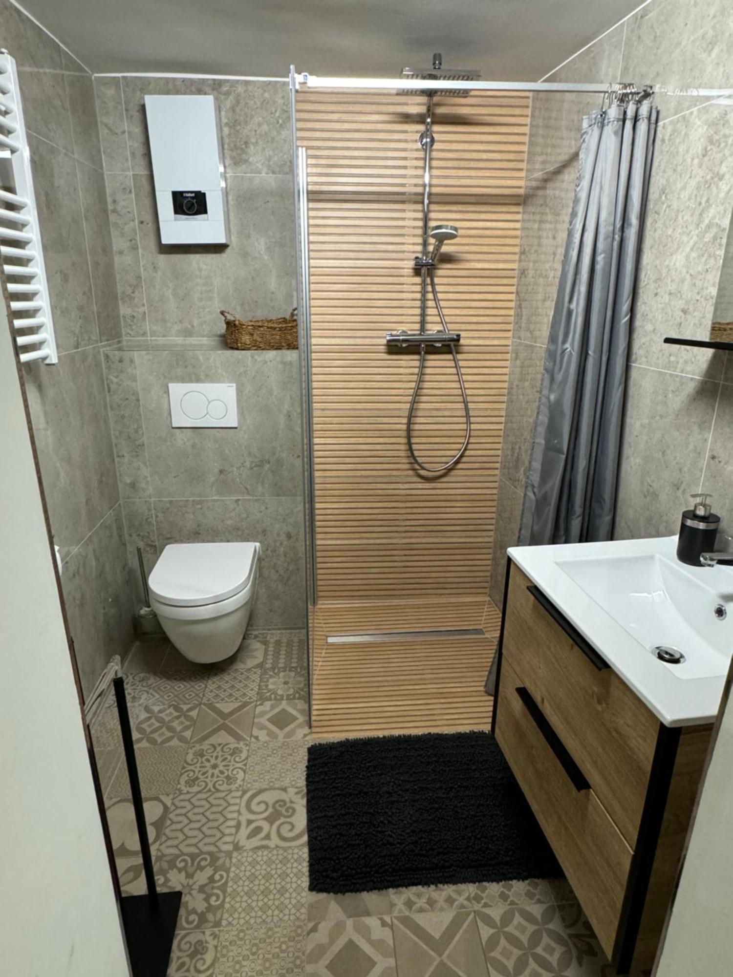 Stadtzauber Apartments Бад Нойенар-Арвайлер Екстериор снимка
